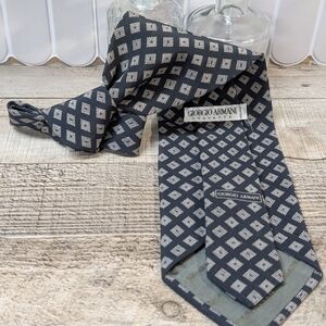 Giorgio Armani Men's Black and Gray Tie